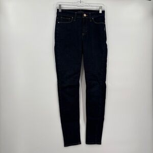 Silver mazy skinny jeans 26‎
